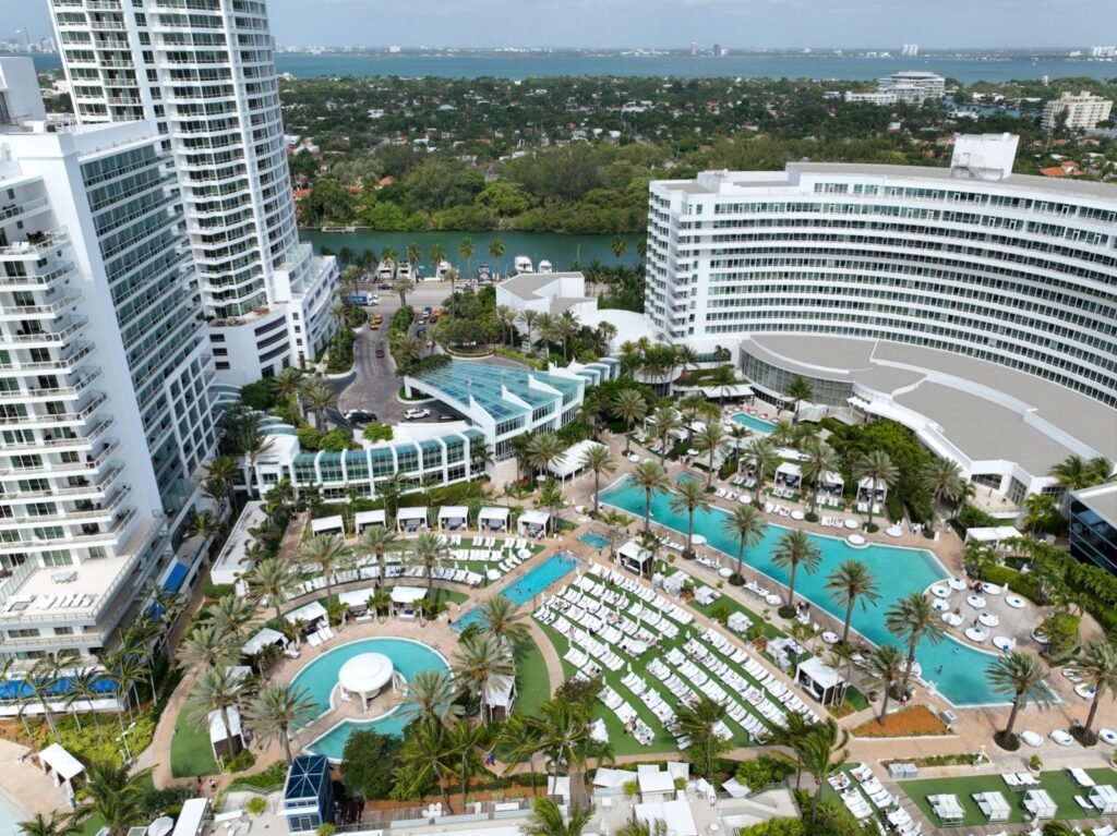 La controversia de DELEON CASINO En Miami-Dade 1 La controversia de DELEON CASINO En Miami-Dade